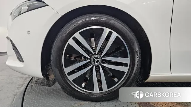 Mercedes-Benz A-Class W177 id 3655628 из Кореи 15