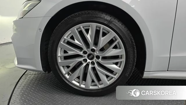 Audi A7 (4K) id 4586155 из Кореи 15