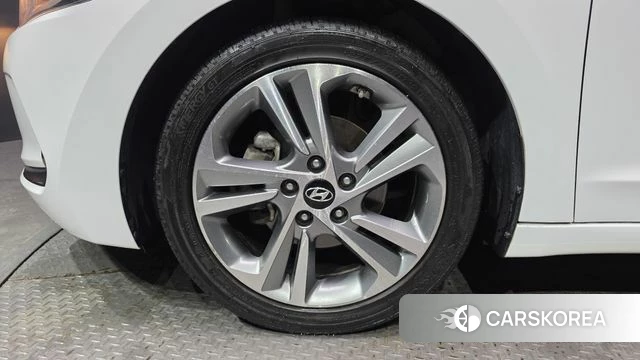 Hyundai Avante AD id 3911875 из Кореи 15