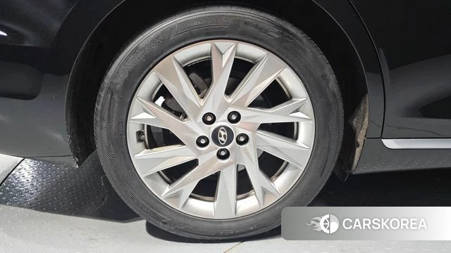 Hyundai The New Grandeur IG Hybrid id 4562546 из Кореи 33