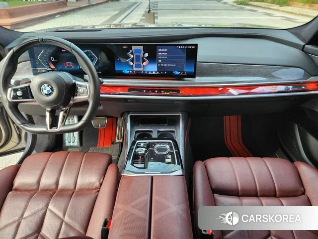 BMW 7 Series (G70) id 4549376 из Кореи 9