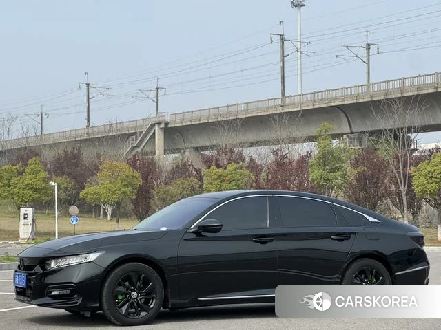 Honda Accord id 4272804 из Китая 13