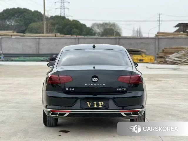 Volkswagen Magotan 2023 Черный из Китая, фото 5