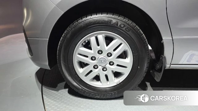 Hyundai The New Grand Starex id 3795762 из Кореи 15