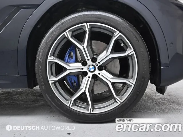 BMW X6 (G06) id 2679975 из Кореи 15
