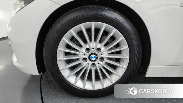 BMW 3 Series (F30) id 4285804 из Кореи 32