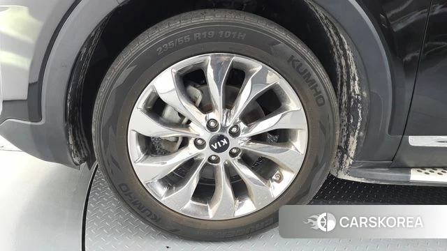 Kia The New Sorento id 4471732 из Кореи 15