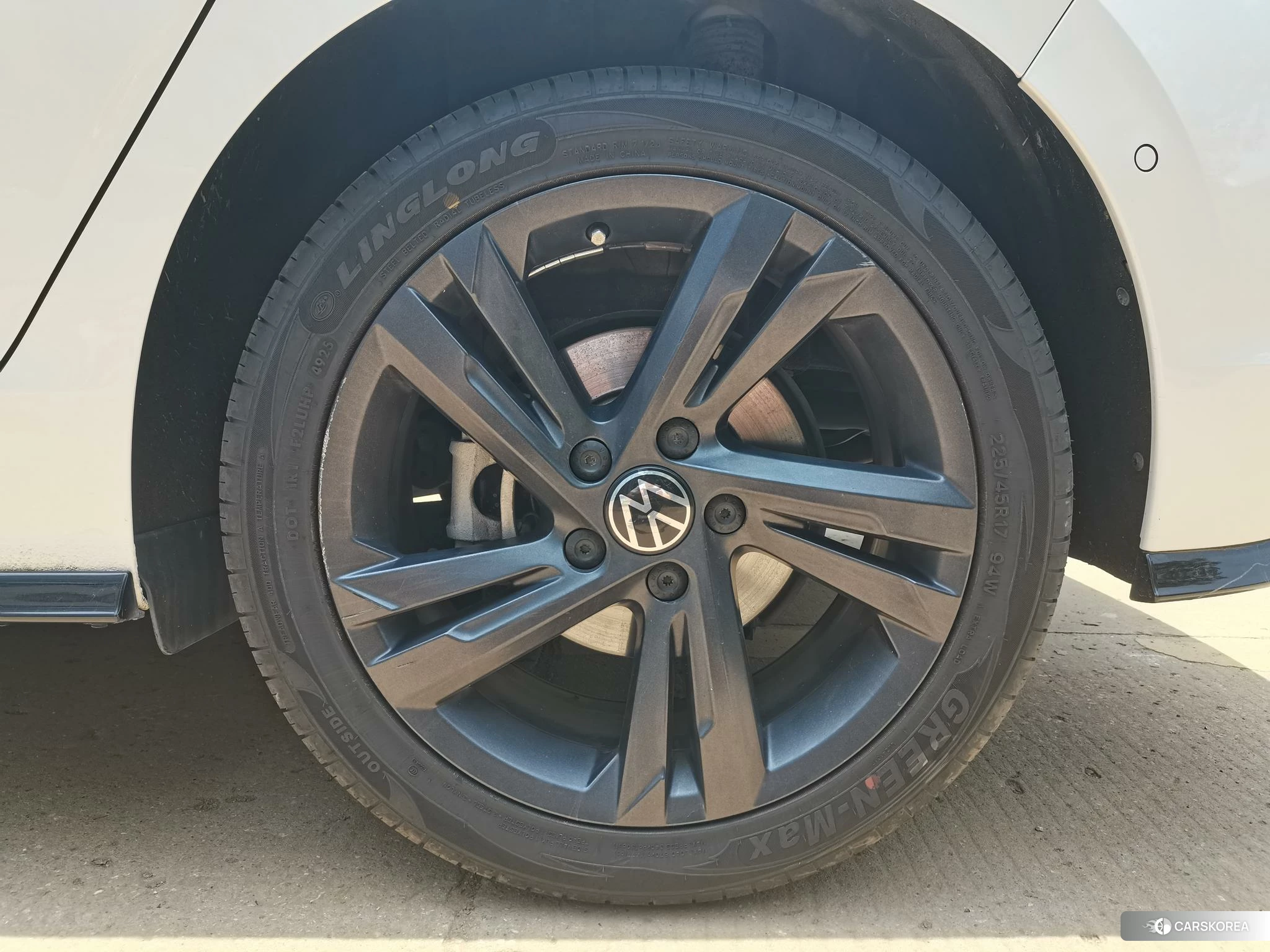 Volkswagen Golf id 4473462 из Китая 11