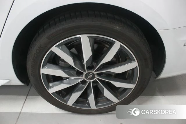 Audi A4 (B9) id 3934120 из Кореи 15