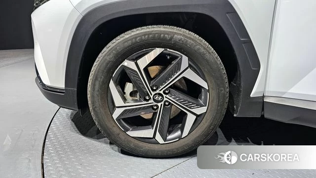 Hyundai Tucson (NX4) id 4267641 из Кореи 31