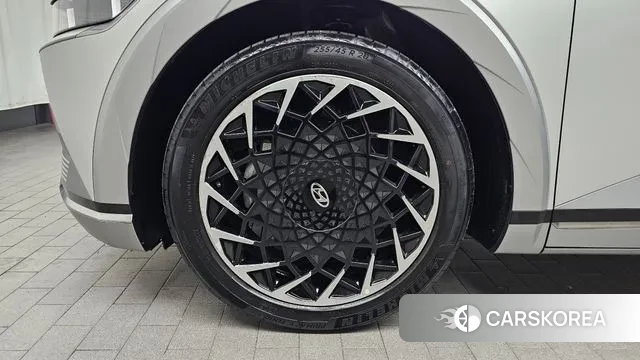 Hyundai Ionic 5 id 3493262 из Кореи 15