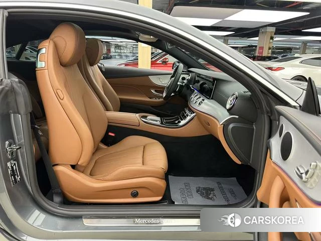 Mercedes-Benz E-class (imported) 2022 Серебристо-серый из Китая, фото 5
