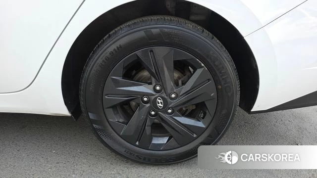 Hyundai Avante Hybrid (CN7) id 3851800 из Кореи 15