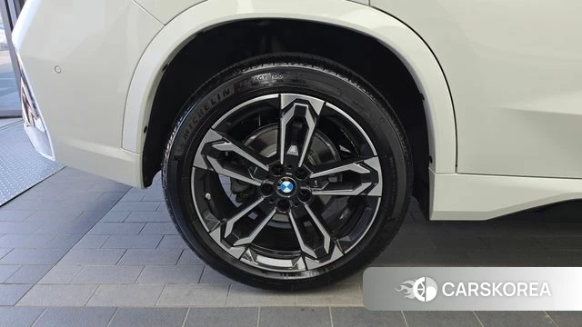 BMW X1 (U11) id 4463006 из Кореи 27