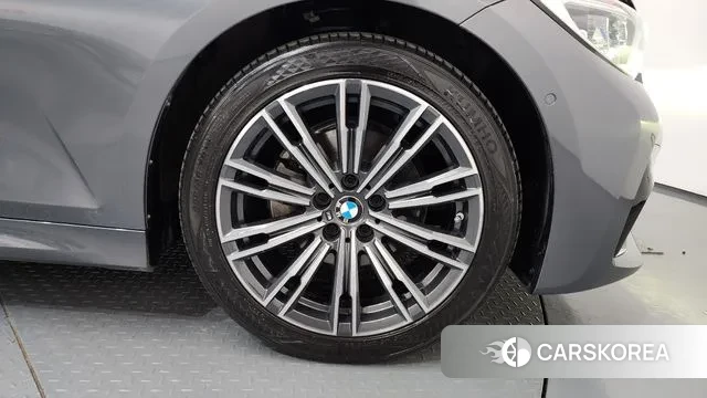 BMW 3 Series (G20) id 3772451 из Кореи 15