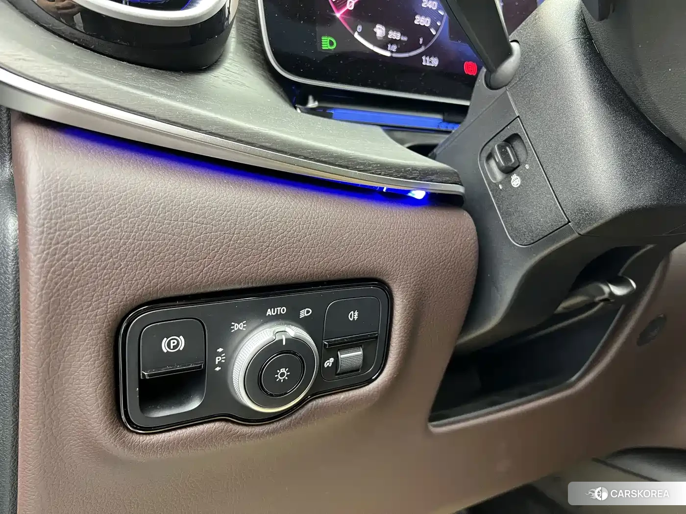 Mercedes-Benz V-Class id 4679695 из Китая 29