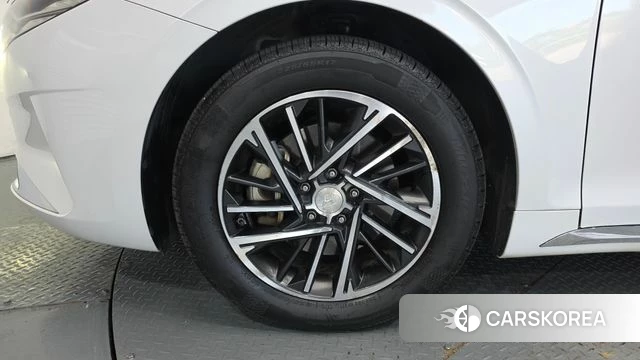 Hyundai The New Grandeur IG id 4918247 из Кореи 15