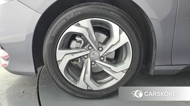 Honda Accord 10th Generation id 4525810 из Кореи 26