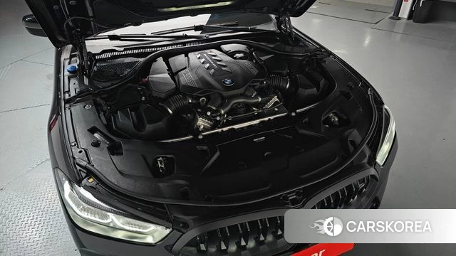 BMW 8 Series (G15) id 4623097 из Кореи 30