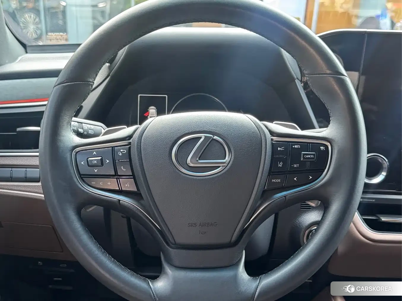 Lexus ES id 4680517 из Китая 9
