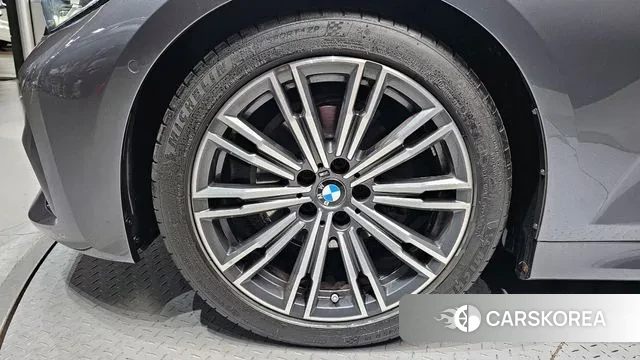 BMW 3 Series (G20) id 3508514 из Кореи 15