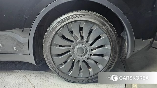 Tesla Model Y id 4762911 из Кореи 30