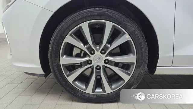 Hyundai i30 (PD) id 3563317 из Кореи 15