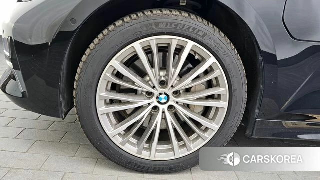 BMW 3 Series (G20) id 4396835 из Кореи 15