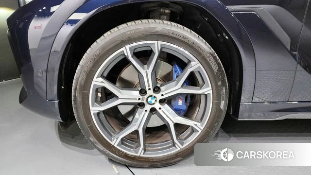 BMW X6 (G06) id 3859106 из Кореи 15