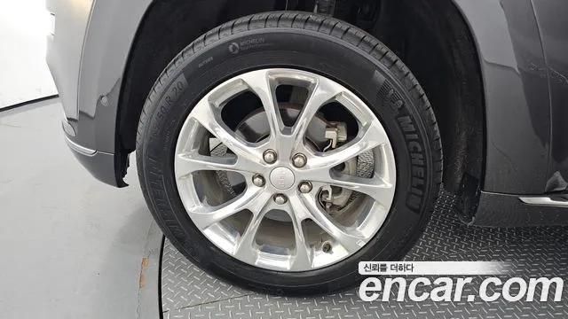 Jeep Grand Cherokee id 2880792 из Кореи 15