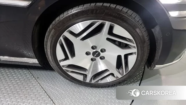 Genesis G90 (RS4) id 2915626 из Кореи 15