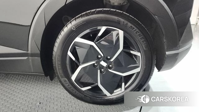 Hyundai Ionic 5 id 3812782 из Кореи 15