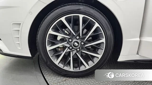 Hyundai Sonata (DN8) id 3054918 из Кореи 15