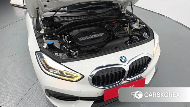 BMW 1 Series (F40) id 4585944 из Кореи 31