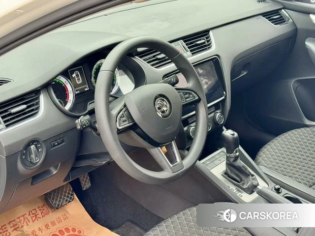Skoda Octavia id 4238327 из Китая 26