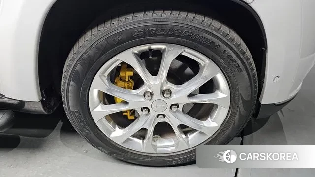 Jeep Grand Cherokee id 3290912 из Кореи 15