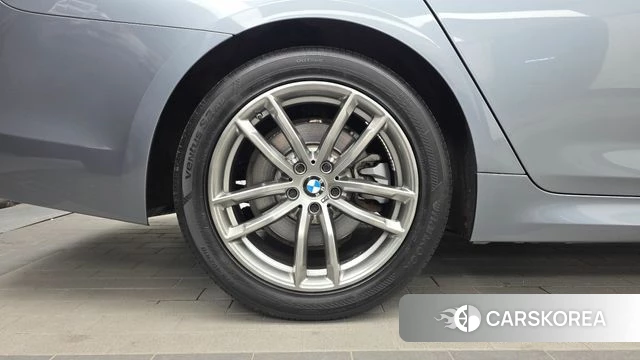 BMW 5 Series (G30) id 4760446 из Кореи 15