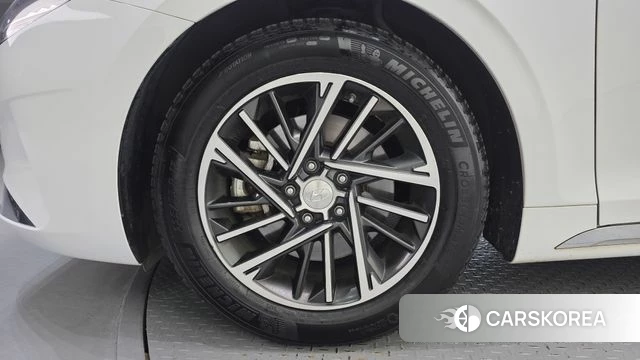 Hyundai The New Grandeur IG id 4849514 из Кореи 28
