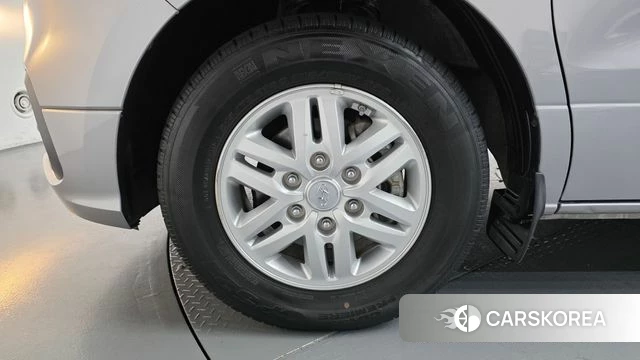 Hyundai The New Grand Starex id 4459497 из Кореи 25