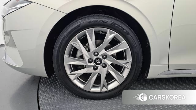 Hyundai The New Grandeur IG Hybrid id 4900091 из Кореи 26