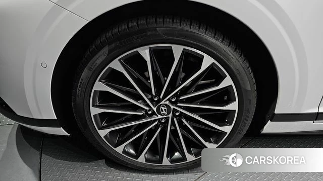 Hyundai Grandeur Hybrid (GN7) id 4499227 из Кореи 15