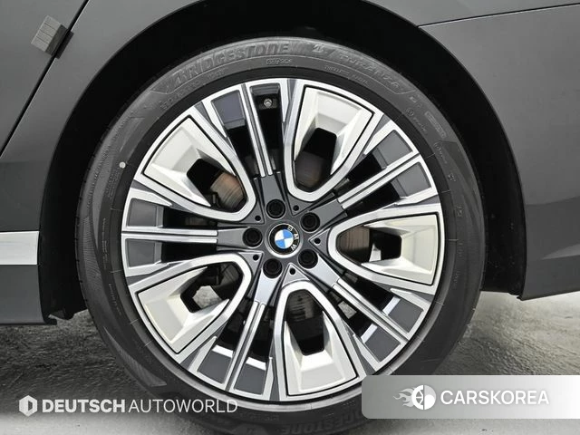 BMW 7 Series (G70) id 4705526 из Кореи 15