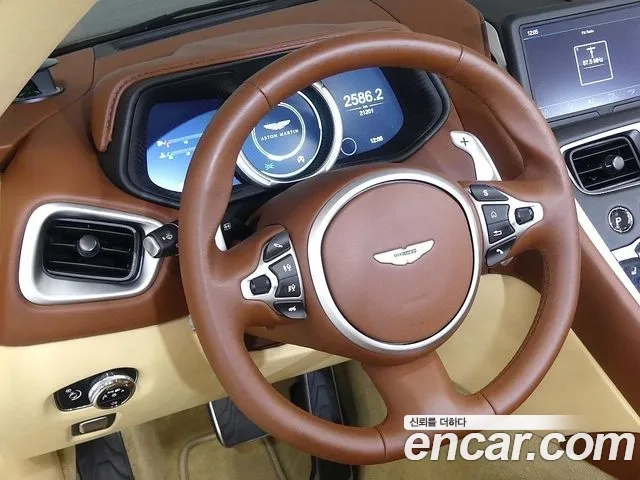 Aston Martin DB11 id 2891933 из Кореи 15