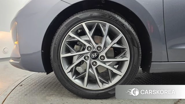Hyundai The New Avante AD id 3885997 из Кореи 15