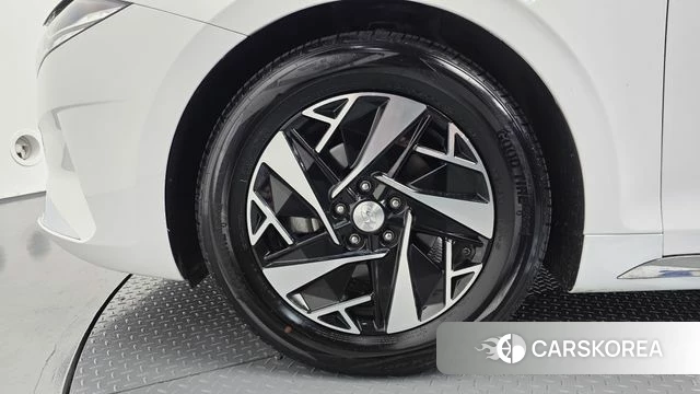 Hyundai The New Grandeur IG Hybrid id 3903540 из Кореи 15