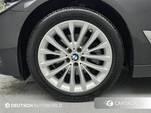 BMW 5 Series (G30) id 4536051 из Кореи 15