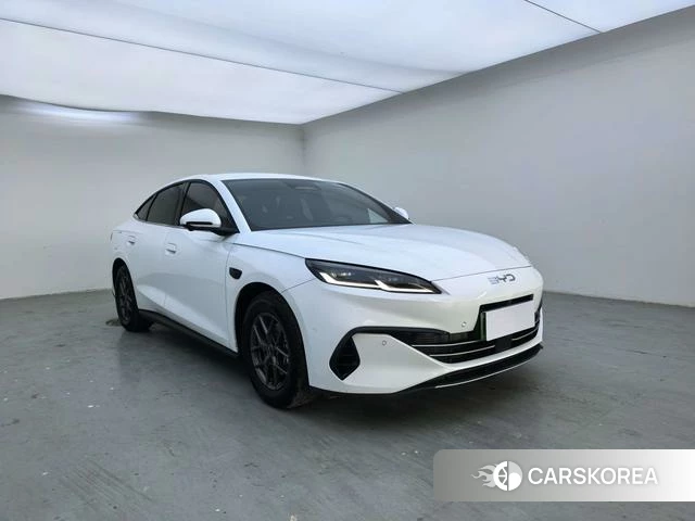 BYD Seal 06DM 2025 Белый из Китая, фото 5