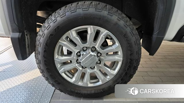 GMC Sierra id 4525120 из Кореи 26