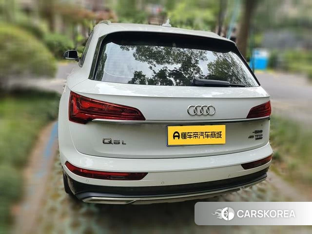 Audi Q5L 2022 Белый из Китая, фото 5