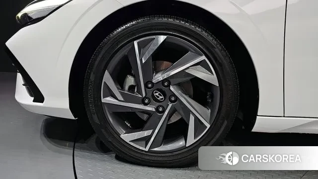 Hyundai The New Avante (CN7) id 3555194 из Кореи 15